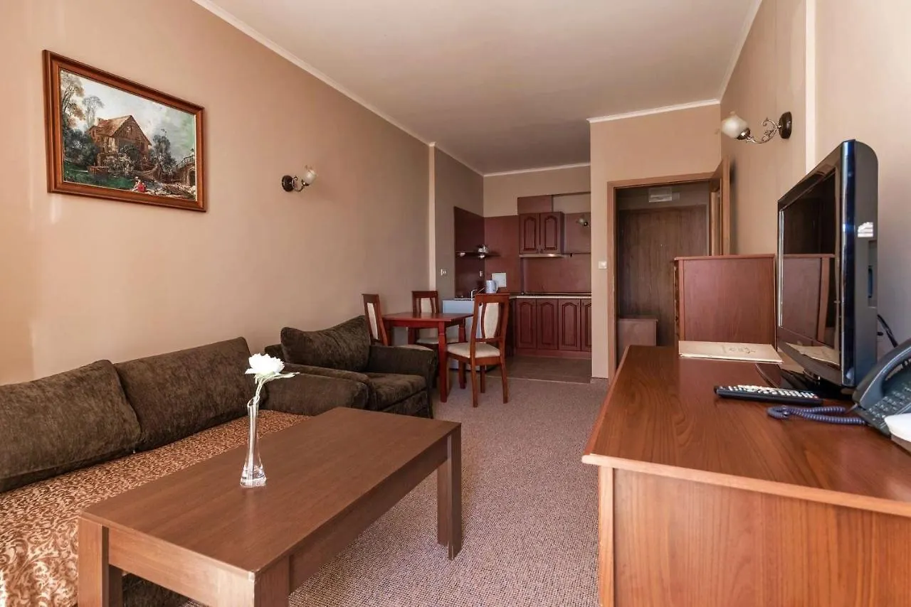 מלון Festa Pomorie Resort