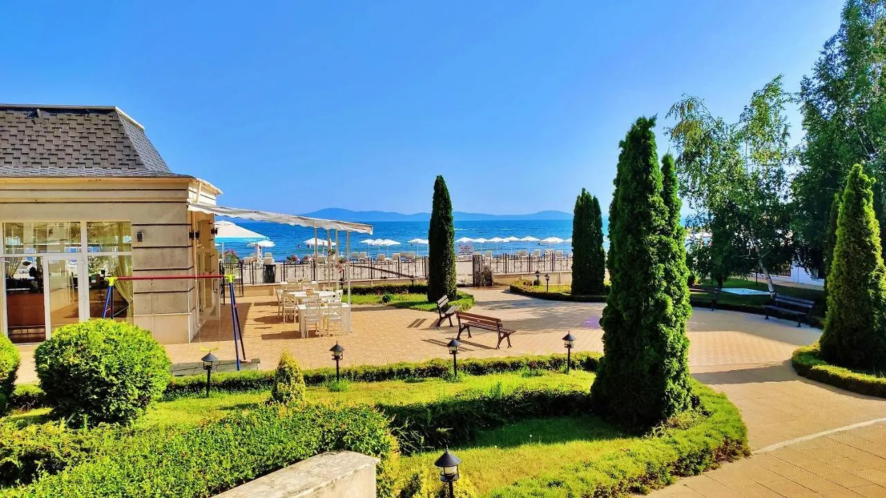 **** מלון Festa Pomorie Resort בולגריה
