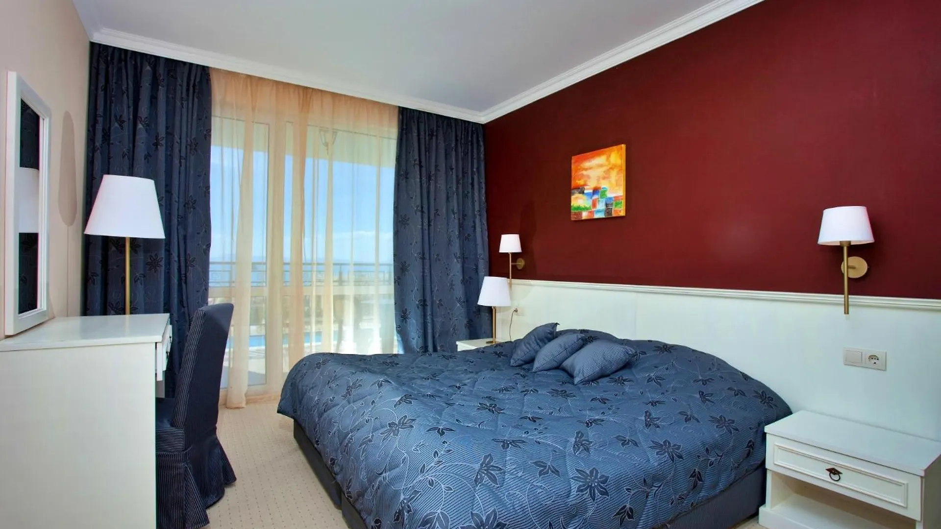 מלון Festa Pomorie Resort