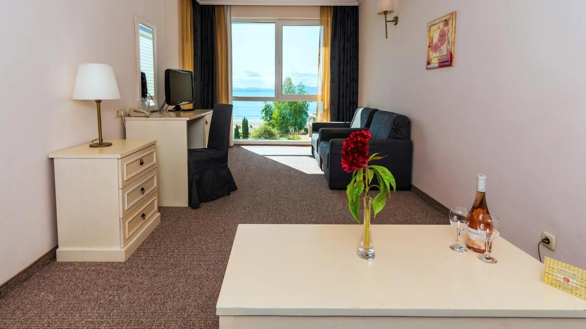 Festa Pomorie Resort